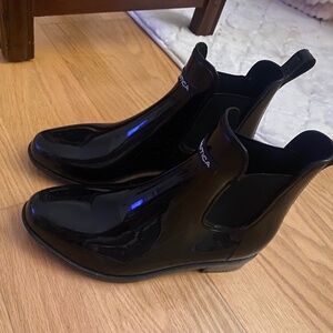NAUTICA - Black Chelsea Rainboot - Size 7 - Great condition
